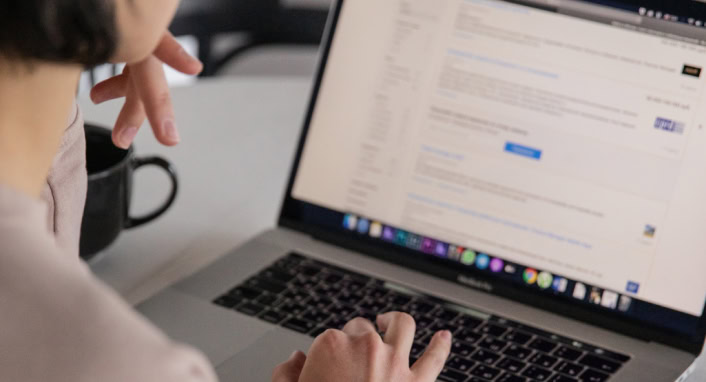 Jak wybrać CRM, który może działać w bankowości